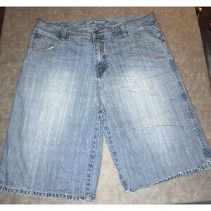 Southpole Vintage Y2K Loose Baggy Fit Jean Denim Shorts Measures 44 Light Wash
